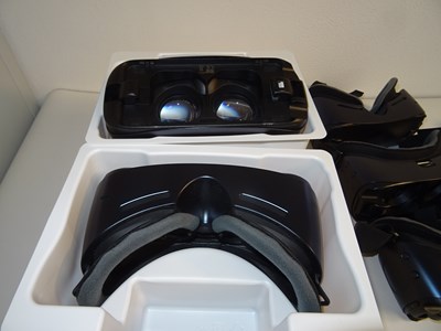 Los 25 - Posten VR-Brillen (u.a. Oculus Gear VR und Alcatel)