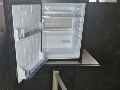 Los 27 - Minibar-Kühlschrank (12x)